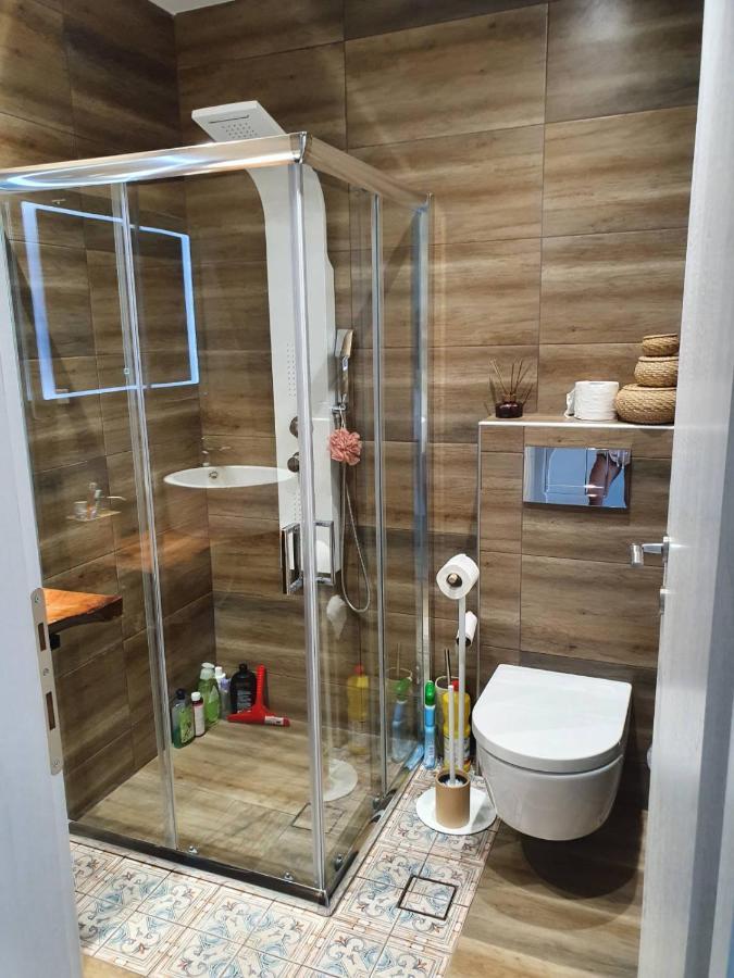 Pefka Lux Apartment Thessaloniki